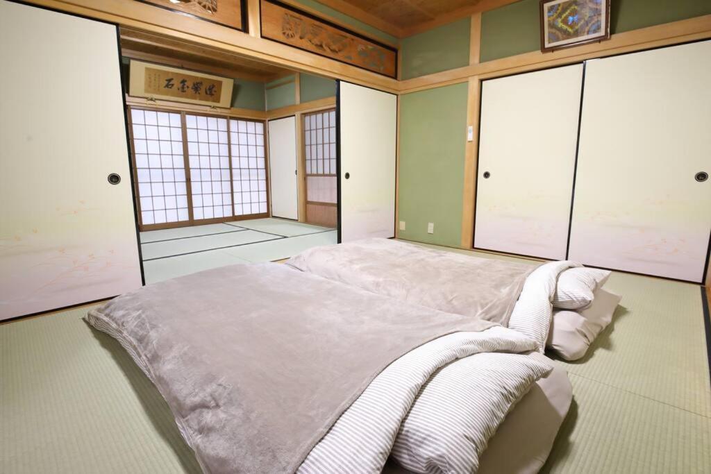 Hat Byakugoji, Japanese Traditional Fireplace　Hat白毫寺　自然豊富な別荘地にある囲炉裏付き一軒家 نارَ المظهر الخارجي الصورة